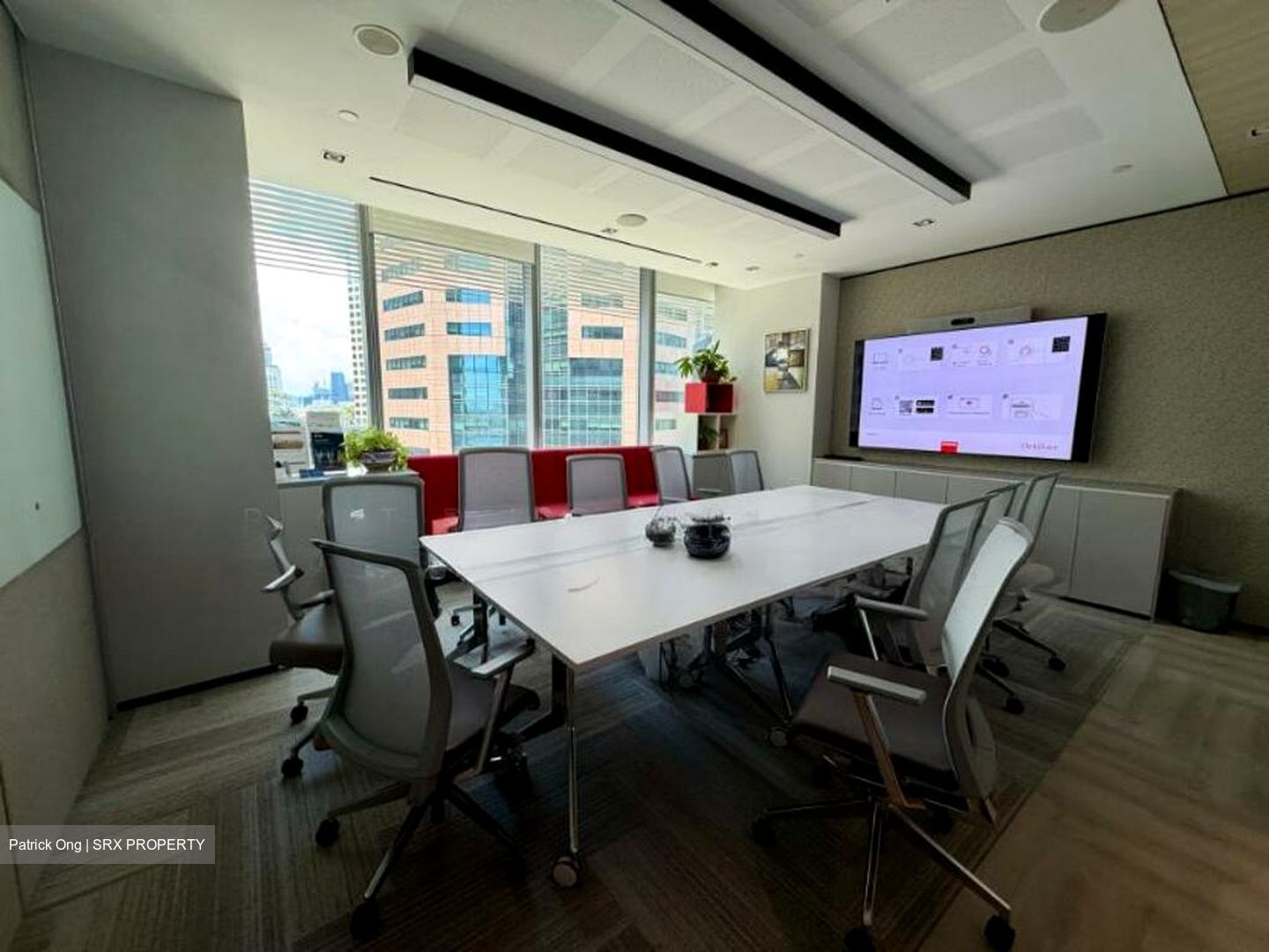 Ocean Financial Centre (D1), Office #630117101